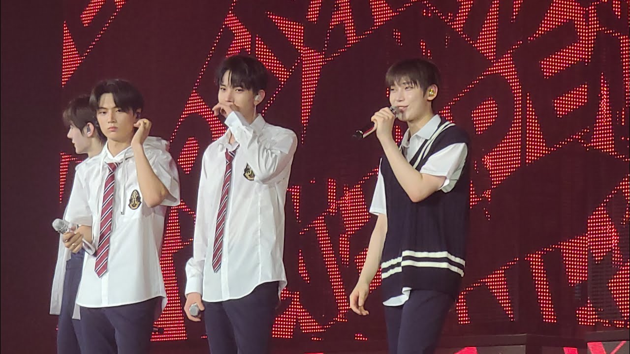 [ 1 ] ENHYPEN WORLD TOUR IN SEOUL 2022 ( MANIFESTO)