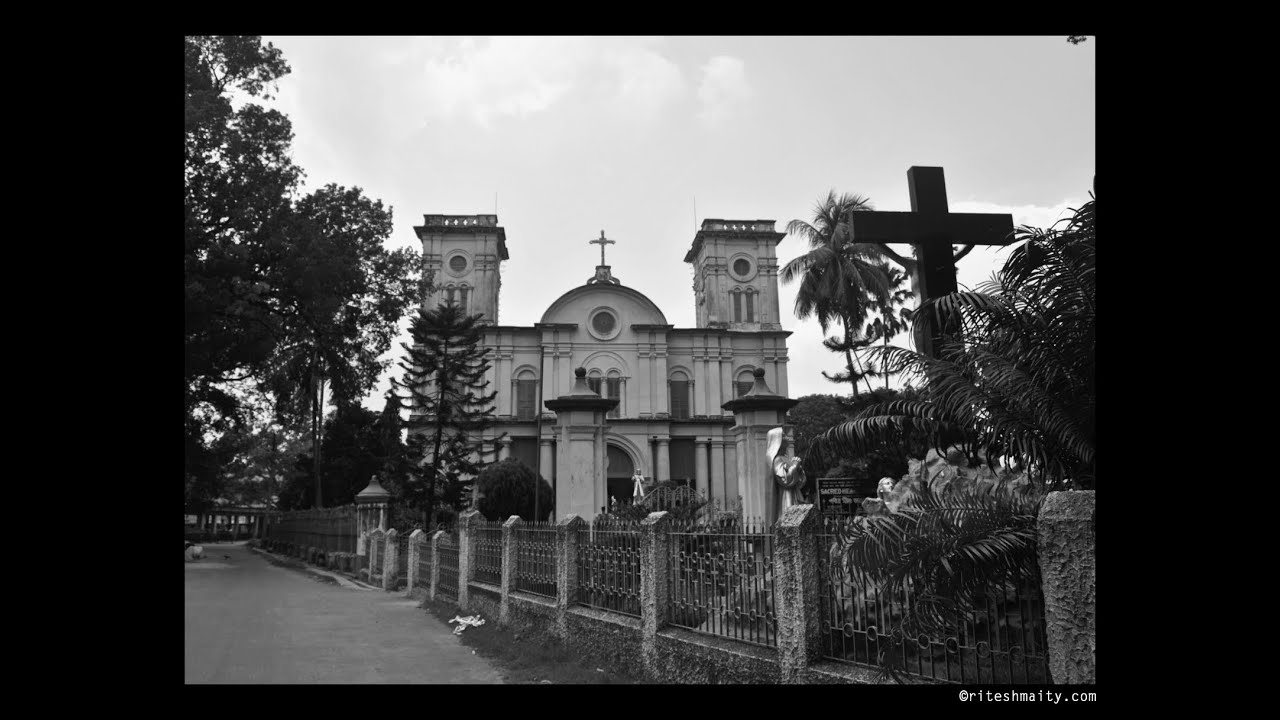 PEOPLE OF THE RIVER : THE GANGES CHANDANNAGAR