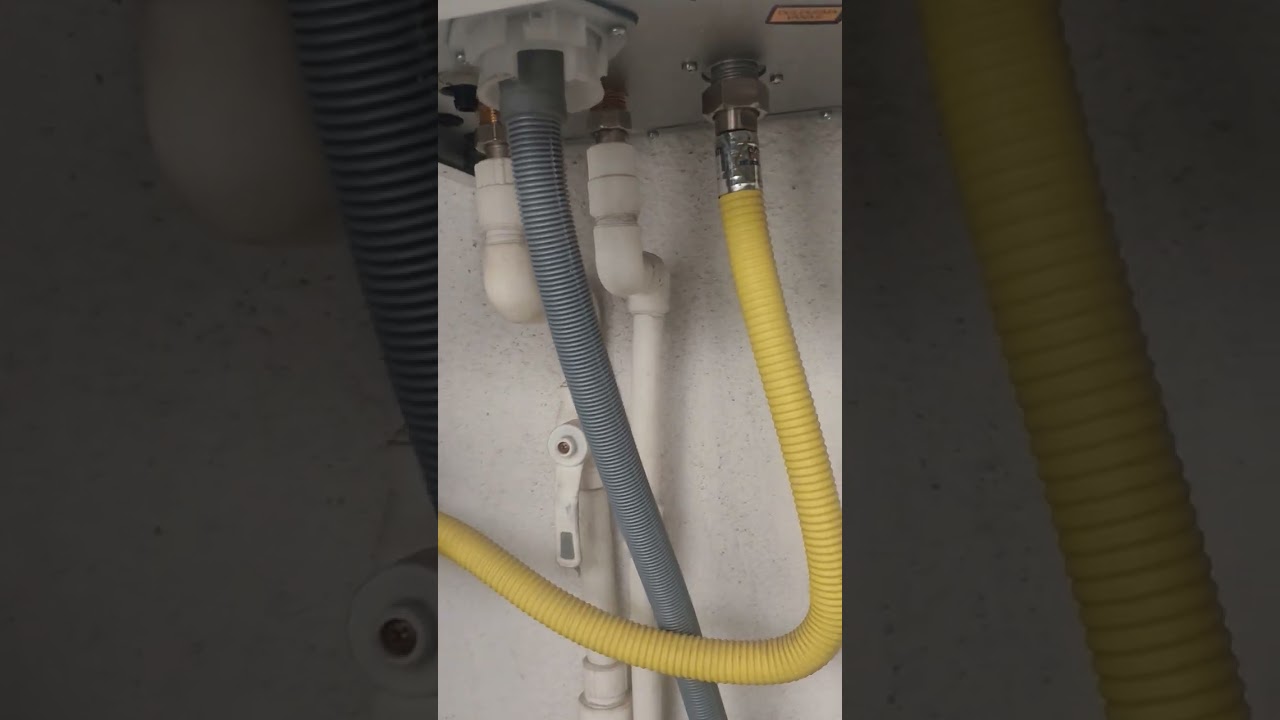Aksaray Eroğlu tesisat kombi konusurmu  derseniz izleyin 545 141 88 68 