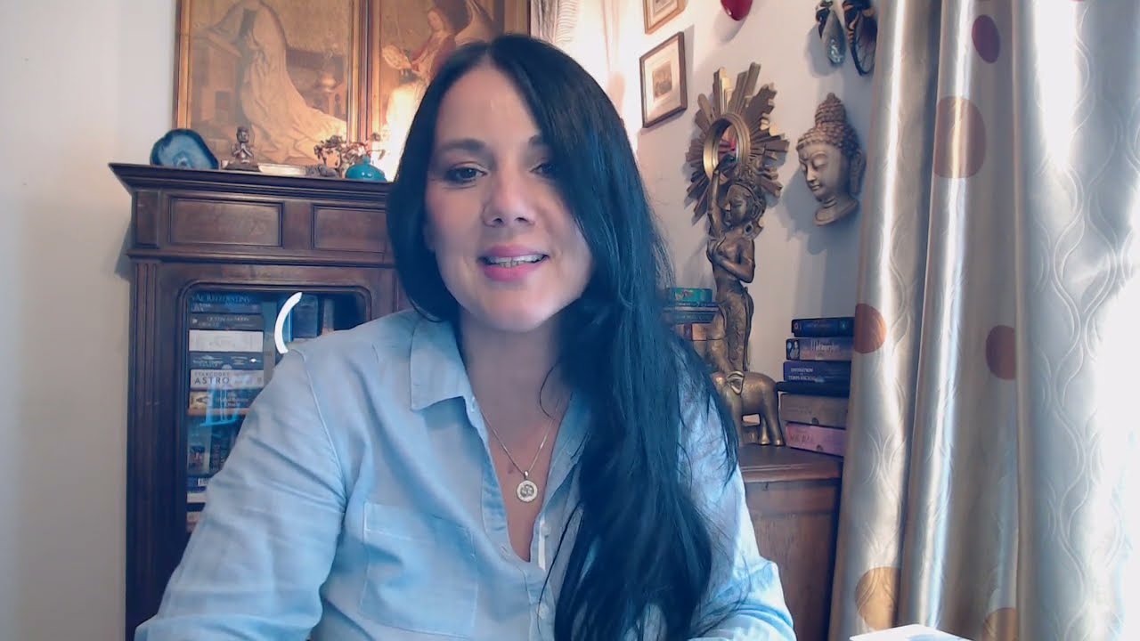 ❤️ Săgetător Tarot Iunie 🧞‍♀️🦄Ești o forță a naturii. Făt frumos cu stea în frunte imprevizibil.