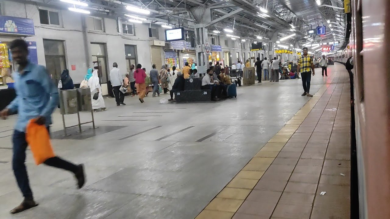 Departure of Solapur Hassan Express Train from Solapur Railway Station Platform number 1