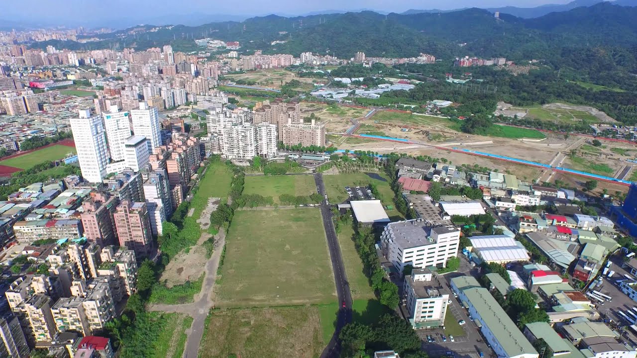 2015062802 (4K)DJI INSPIRE 1新北市土城區大同莊園 皇翔快樂城 捷運機房空拍