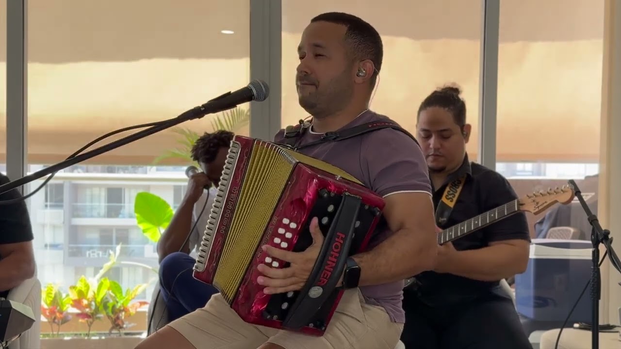Benditos Versos (Ensayo) Tanner Arroyo Profesor de Acordeon