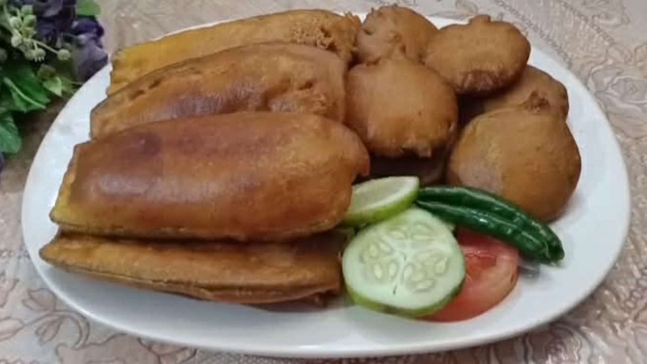ইফতার স্পেশাল মুচমুচে ও ফুলকো বেগুনি তৈরীর পার্ফেক্ট রেসেপি| Iftar Special Crispy Beguni Recipe
