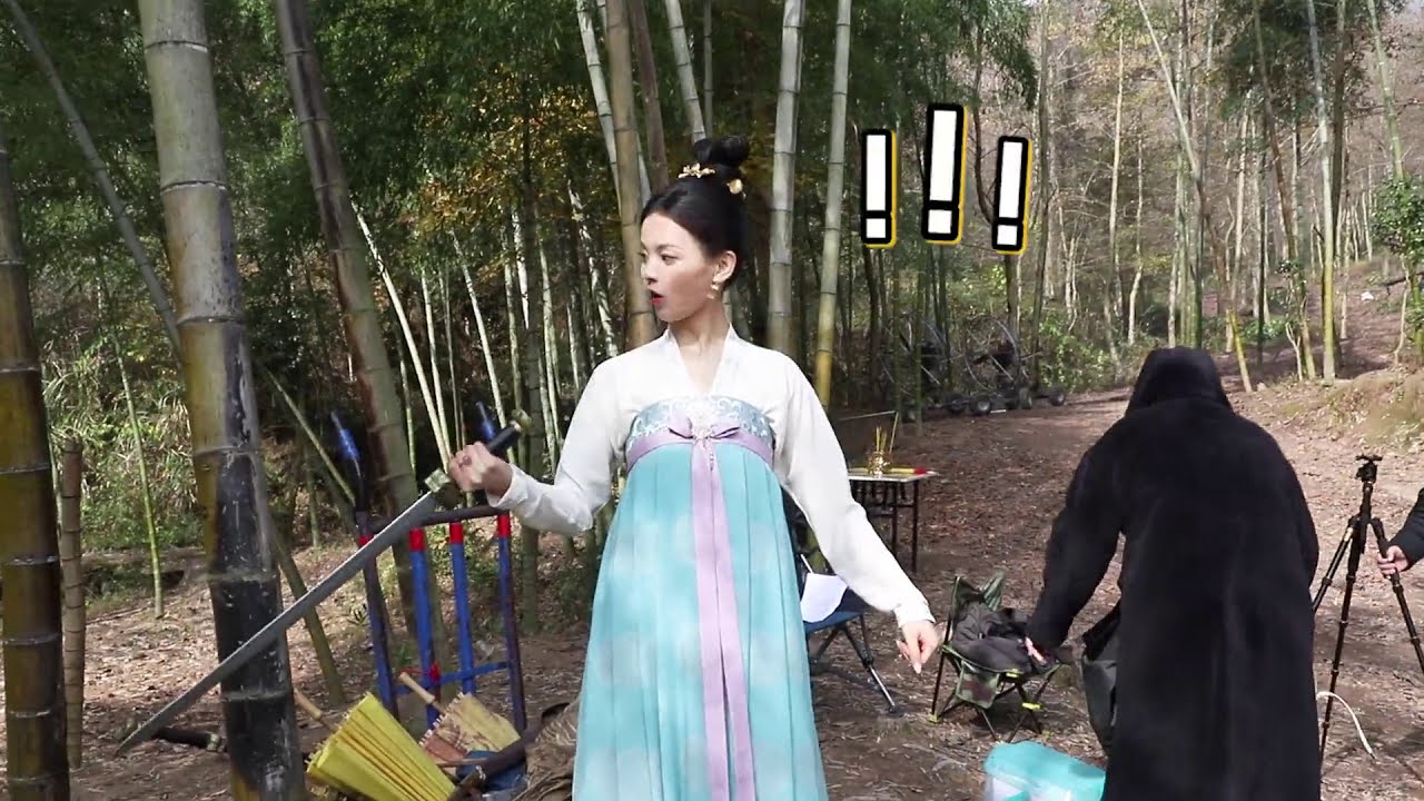 《长安诺》独家花絮：启元若萱片场变幼稚鬼自娱自乐 杨超越