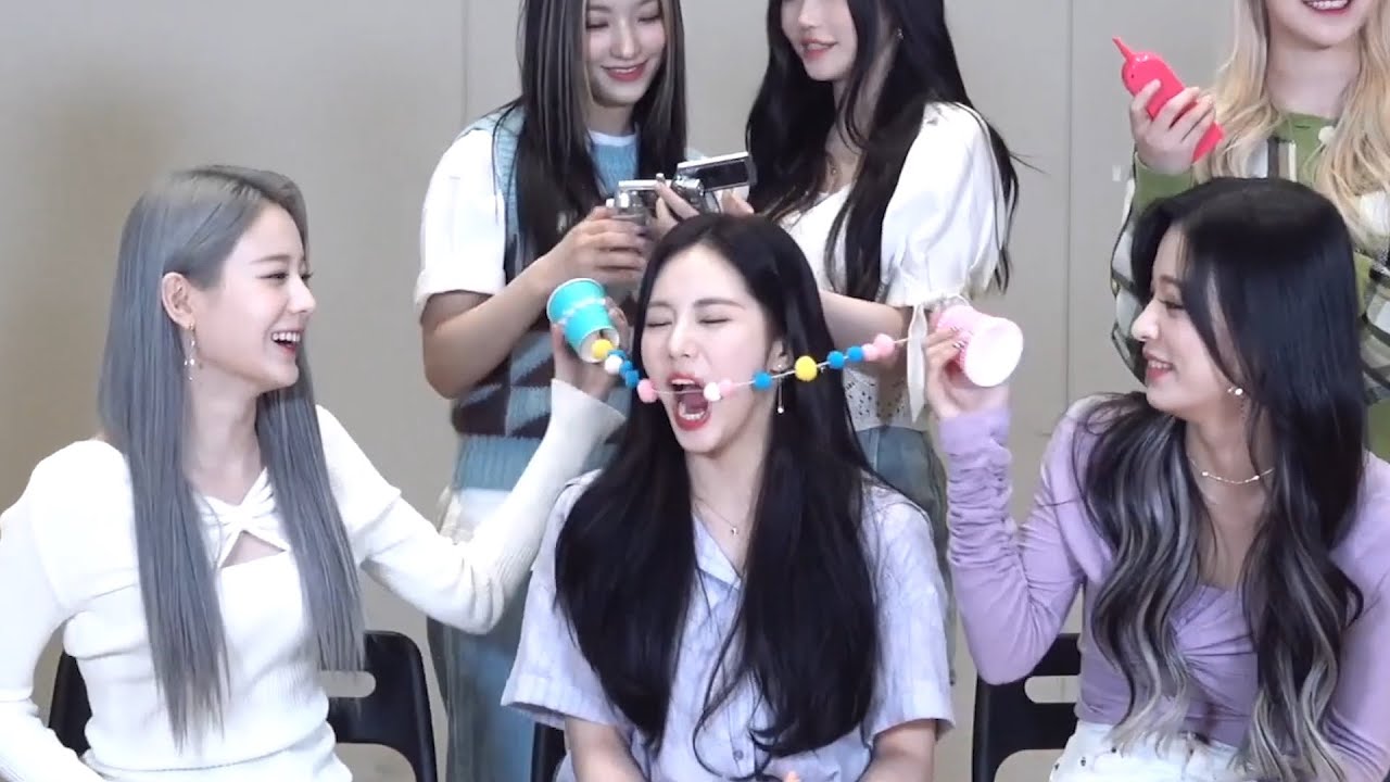 fromis_9 (프로미스나인) funny moments #1 (Talk & Talk era)