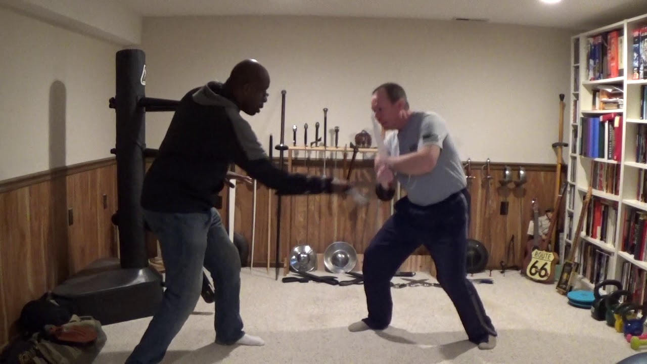The Shield Set Play for Bowie Knife & Navaja