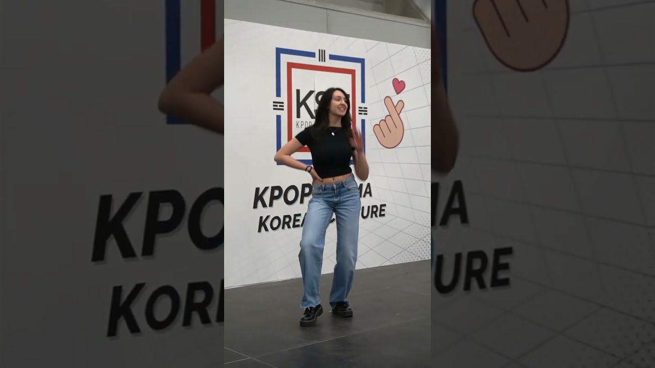 [FANCAM] EVENIX VIOLA I'll Be There LOONA @ NERD SHOW Bologna 250201 by pol8tto