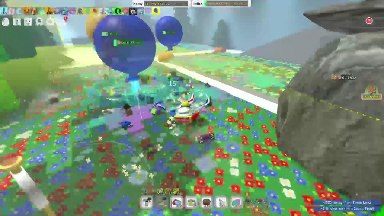 PLAYING SOEMS CARY GAMES ON ROBLOX join to chill