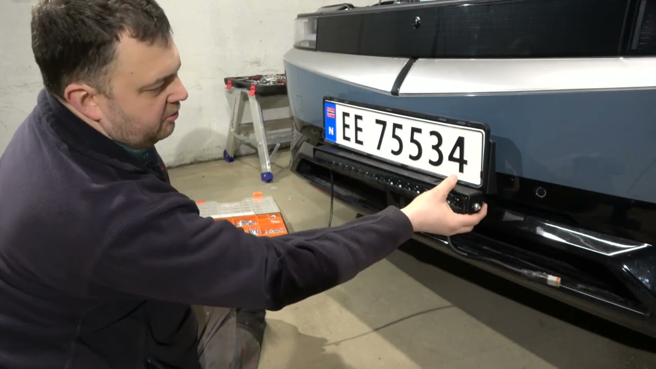 Montering av Strands Nuuk Black ledbar på Hyundai Ioniq 5 Long Range Premium 2023