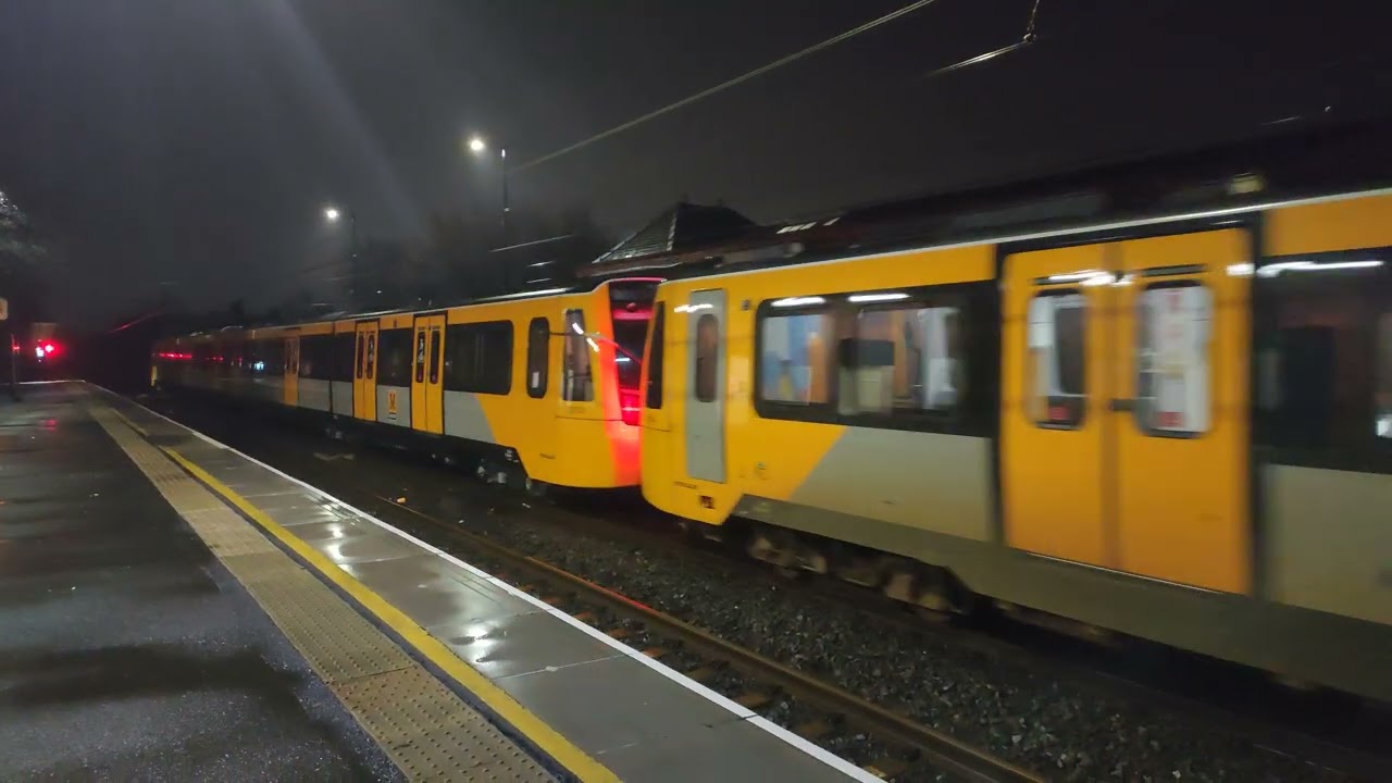 Tyne & Wear Metro: Class 555005 and 555023 passing West Jesmond