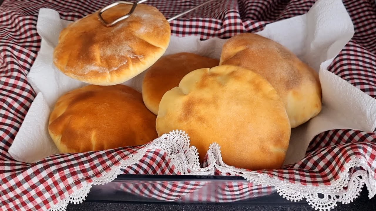 Yapımı Kolay ve Nefis Balon Ekmek Hiç denediniz mi? Meleksu Elinden PİTA EKMEĞİ TARİFİ