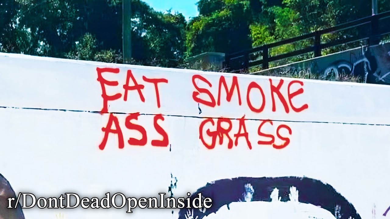 unreadable signs (r/dontdeadopeninside for 1HR+)