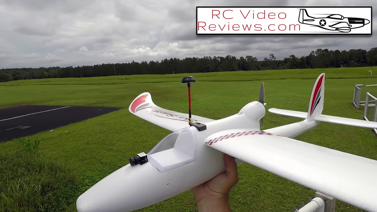 Первый полет радиоуправляемого самолета X-UAV X8 Skysurfer