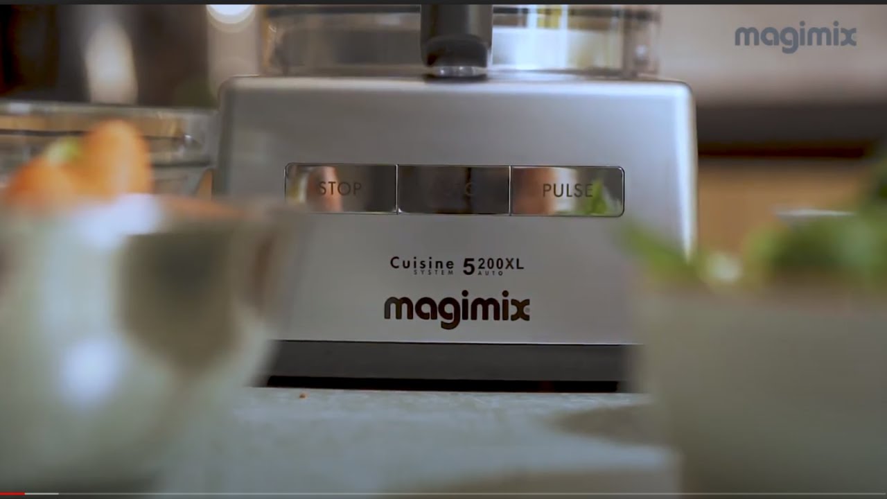 Jak działa robot kuchenny MAGIMIX CS5200XL 2020 IT? Zobacz!