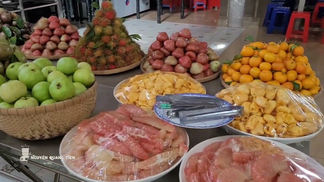 NHÓM NAM Y TP HỒ CHÍ MINH KHÁM BỆNH, PHÁT THUỐC MIỄN PHÍ VÀ PHÁT QUÀ CHO BÀ CON TẠI CHÙA BỬU NGHIÊM.