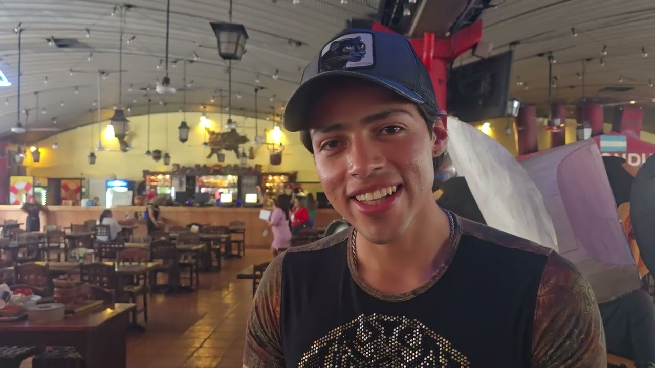 El patio con el Colibrí mexicano 