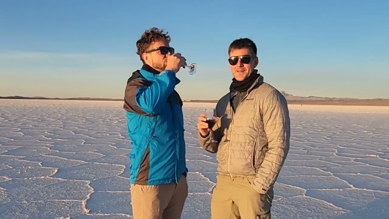 From Uyuni Salt Flats, Bolivia 🇧🇴 to San Pedro de Atacama, Chile 🇨🇱