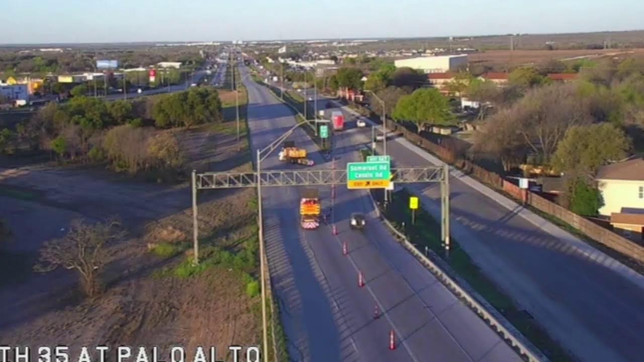 TRAFFIC ALERT - HIGHWAY CLOSED