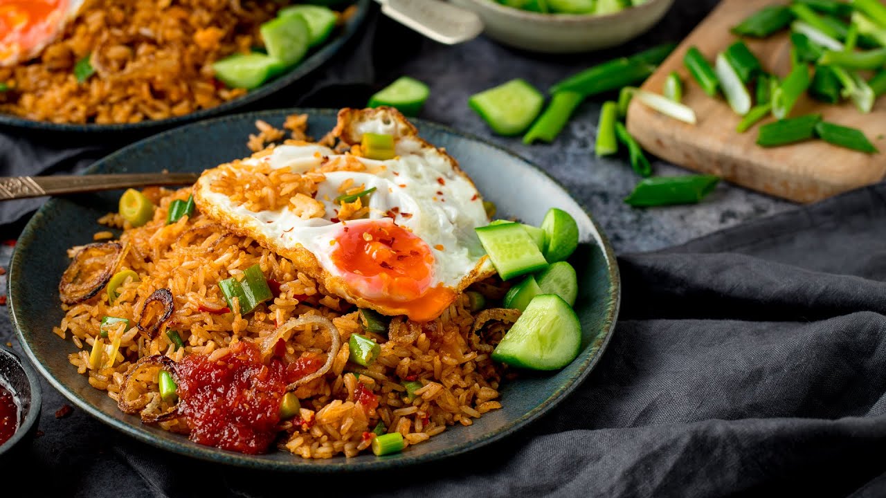 Easy Nasi Goreng | Indonesian Fried Rice Recipe