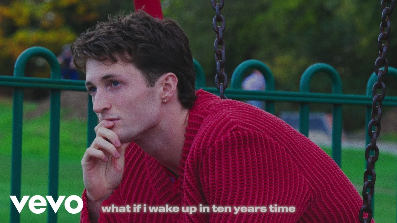 Henry Moodie - ten years time (official lyric video)