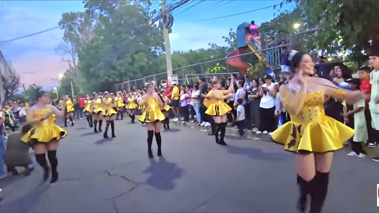 ASI SE VIVIO EL DESFILE  DE INDEPENDENCIA/ 15 DE SEPTIEMBRE 2025  EN SAN MIGUEL   EL SALVADOR 🇳🇮✨️