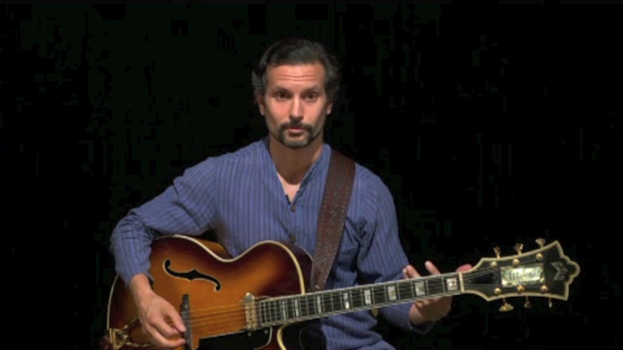 Fretboard Knowledge - The Moving Bass