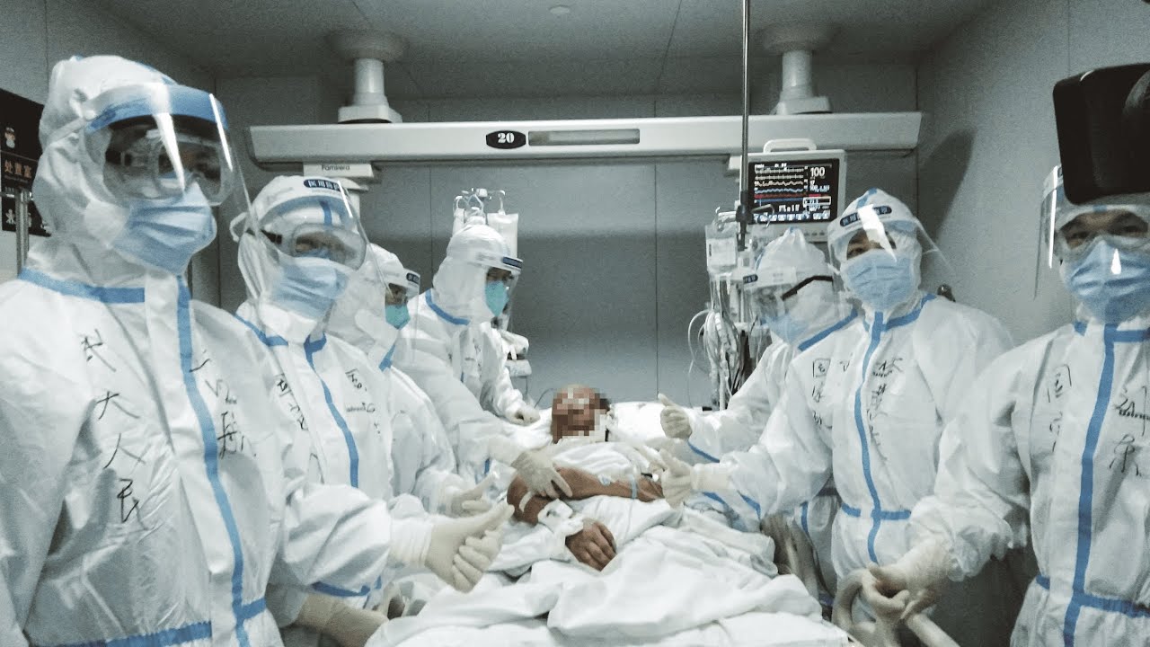 Elderly COVID-19 patient on ECMO for 62 days saved by lung transplant
