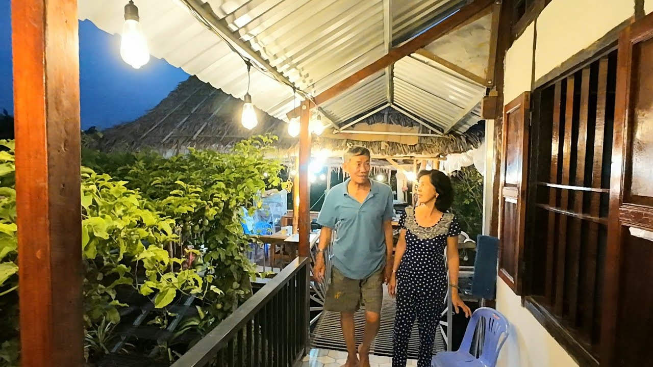 Buổi Tối Lung Linh Trên Căn Nhà Nhỏ, Ngày Làm Thêm Cánh Én, Thu Hoạch Được 1 Xe Rùa BẮP Ngon