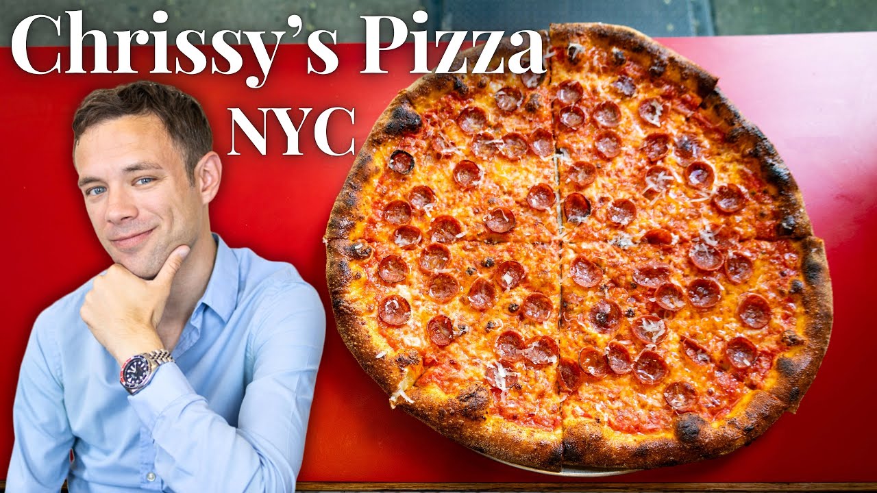 Обед в Chrissy’s Pizza. Оправдывает ли когда-то САМУЮ ВОСТРЕБОВАННУЮ пиццу Нью-Йорка ожидания?