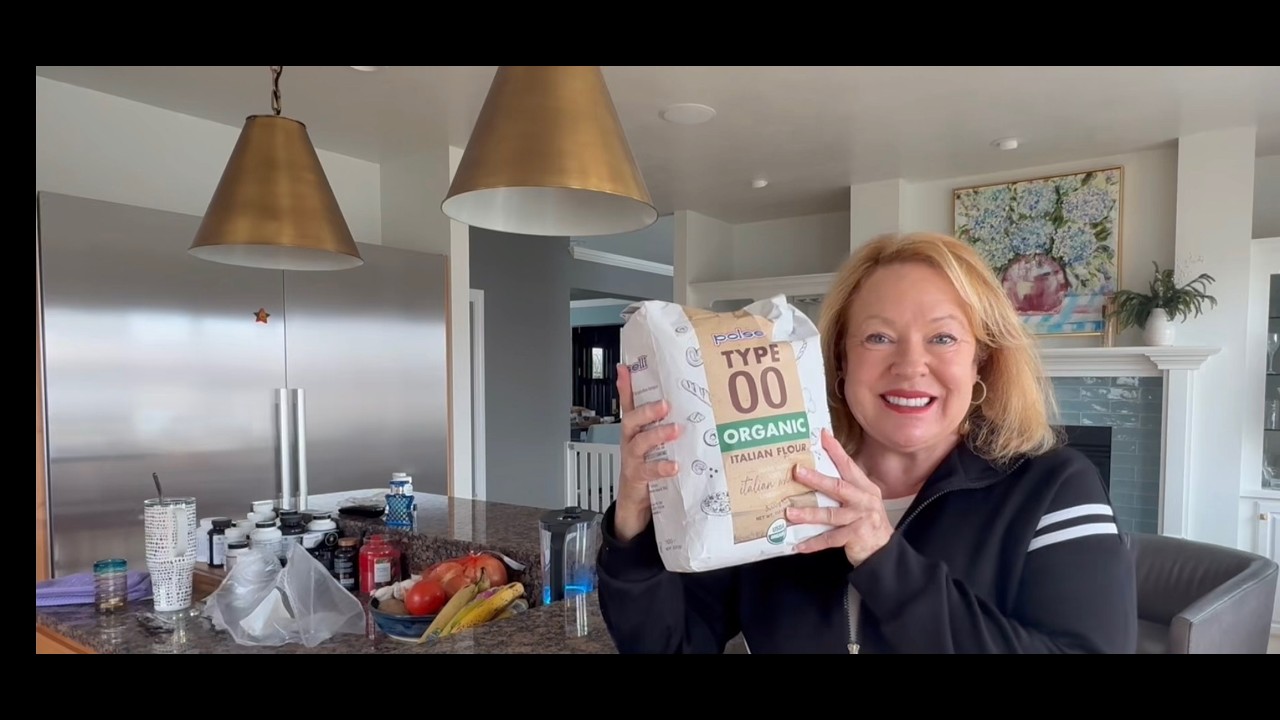 Organic Italian baking flour I absolutely Love cooking with. Especially for more fluffy pizza crust