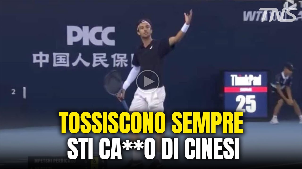 Musetti nella bufera a Pechino: accusato di razzismo dopo lo sfogo contro i tifosi cinesi.