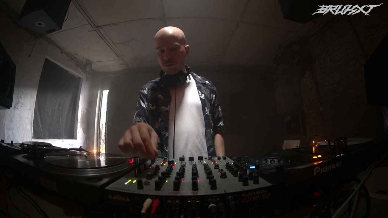 Cronoz | BRUKXT