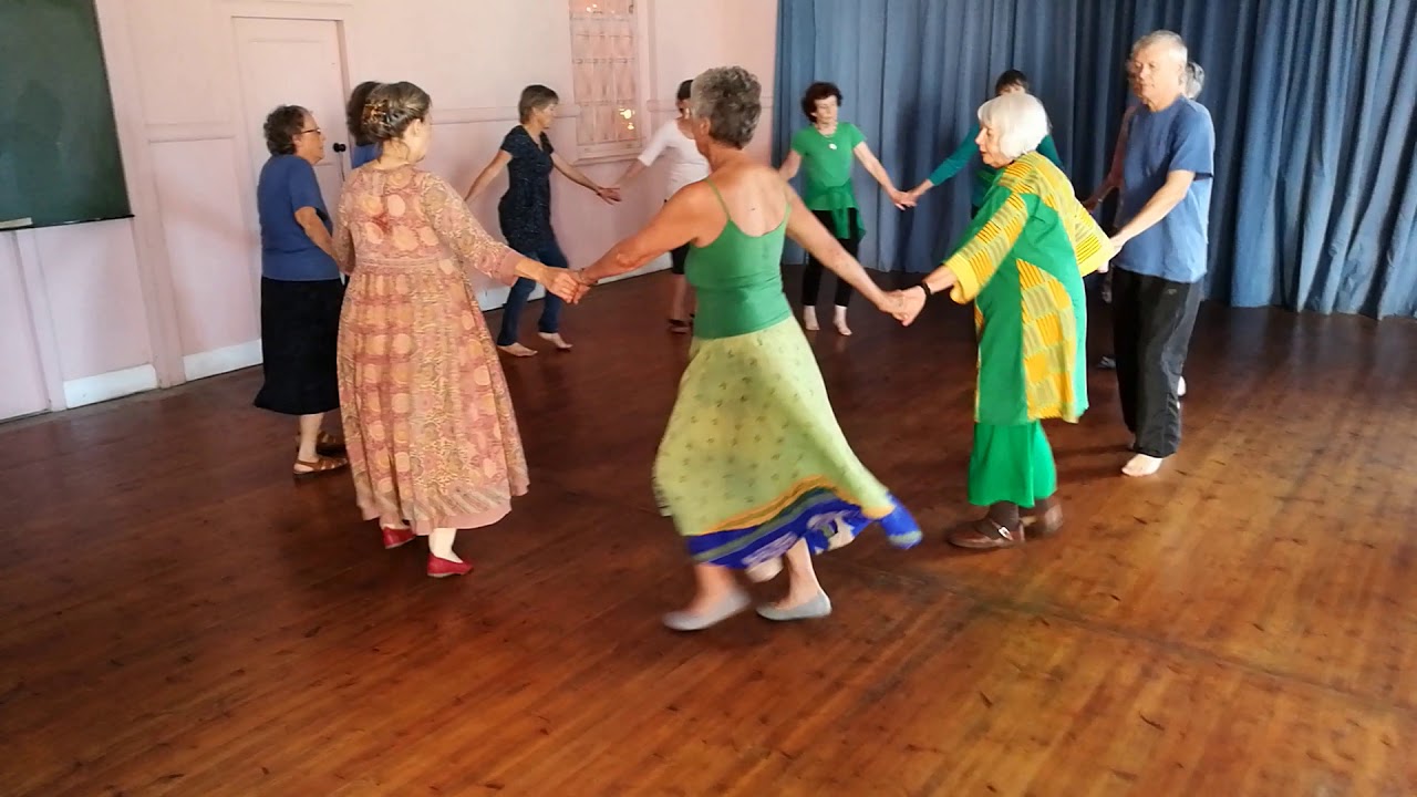 Cape Town Circle Dance: Star of the County Down