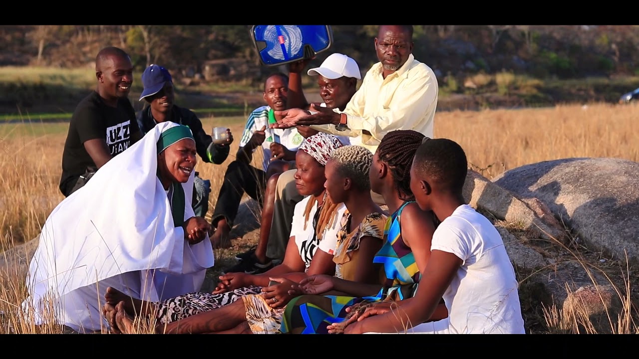 Mai Guvamombe - Kumuzinda ( Official video)
