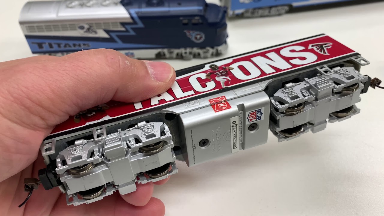 Converting Unpowered B-Unit Bachmann To Powered Locomotives - 404 Day