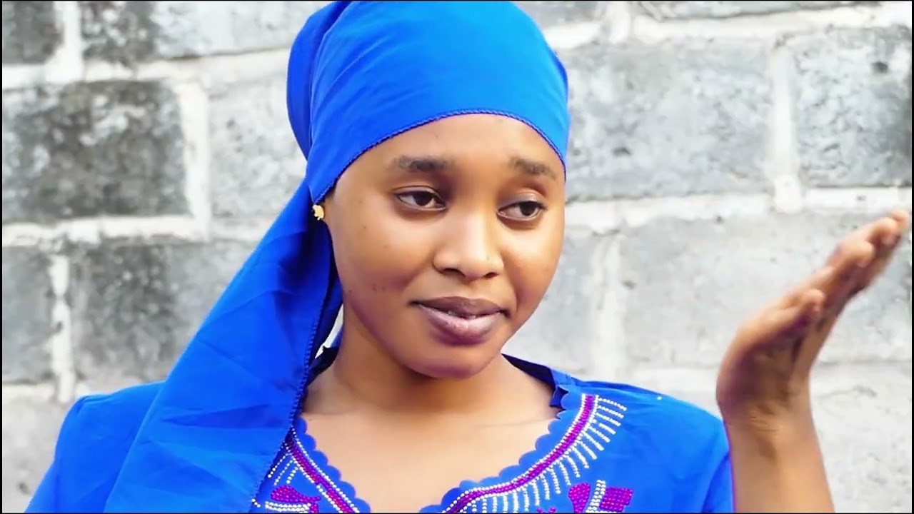 SUMAYE FOULADOU FAMILY COMEDIE BANDE ANONCE02