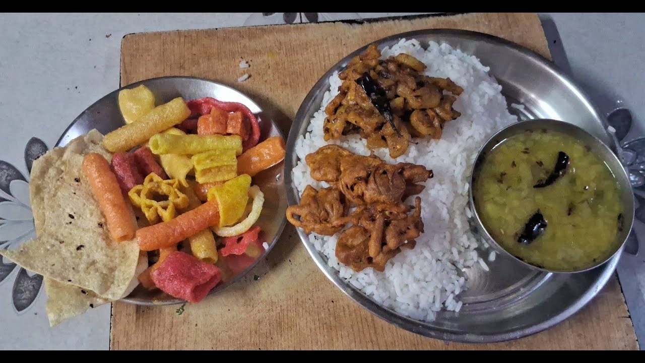 how to Make भात दाल बरी पापड़ सुध्द भोजन मेहमान के  लिए 👌