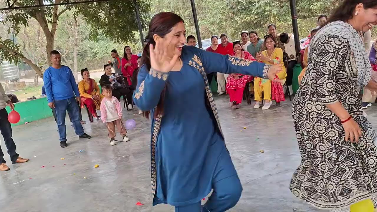 Asian life insurance  बुटवल शाखाको वनभोज कार्यक्रमको रमाइलो 