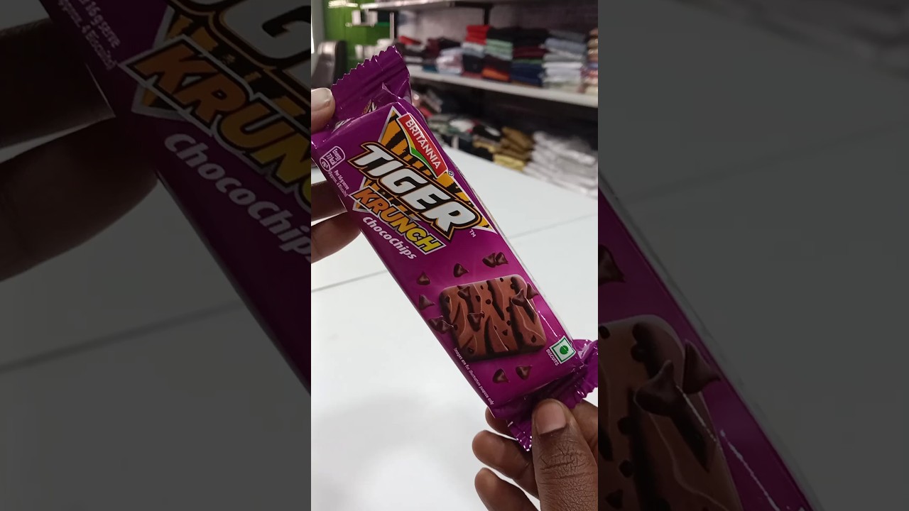 Britannia tiger crunch choco chips 🍪 #shorts #tiger #biscuit #india