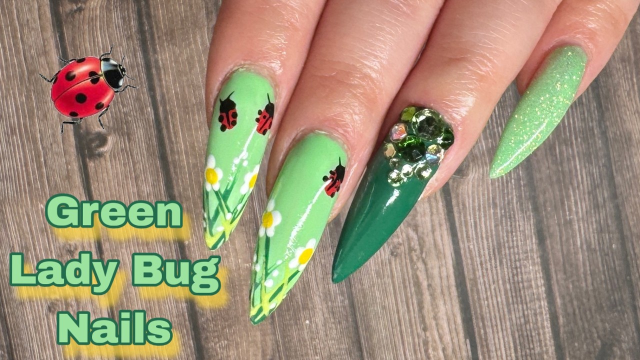 Green Lady Bug Nails / Alternative St. Patrick's Day Nails