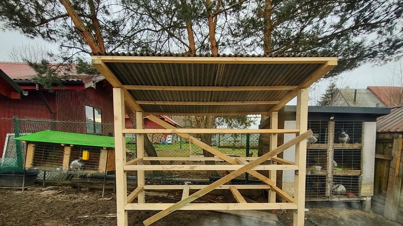 Budowa klatki rozpoczęta