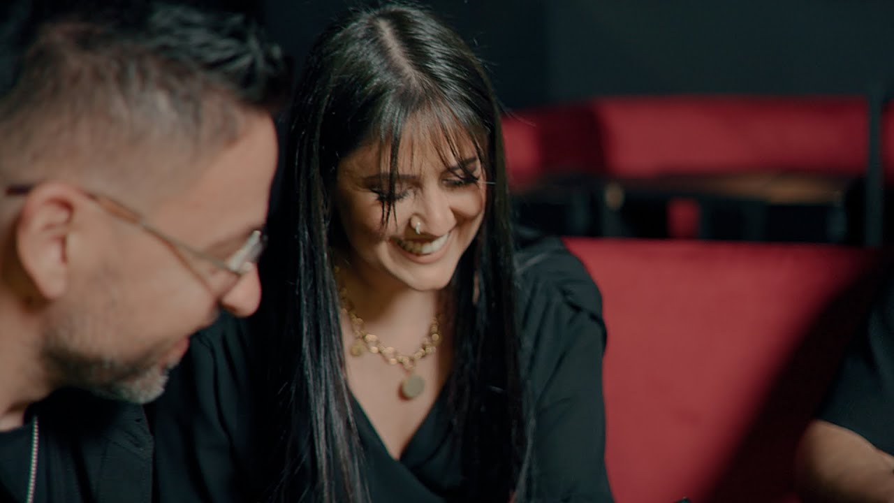 &Gamma;&iota;&omicron;&upsilon;&lambda;έ&nu;&iota;&alpha; - &Nu;&alpha; &Alpha;&lambda;&lambda;ά&xi;&omega; &Pi;&omicron;&rho;&epsilon;ί&alpha; | Official Music Video