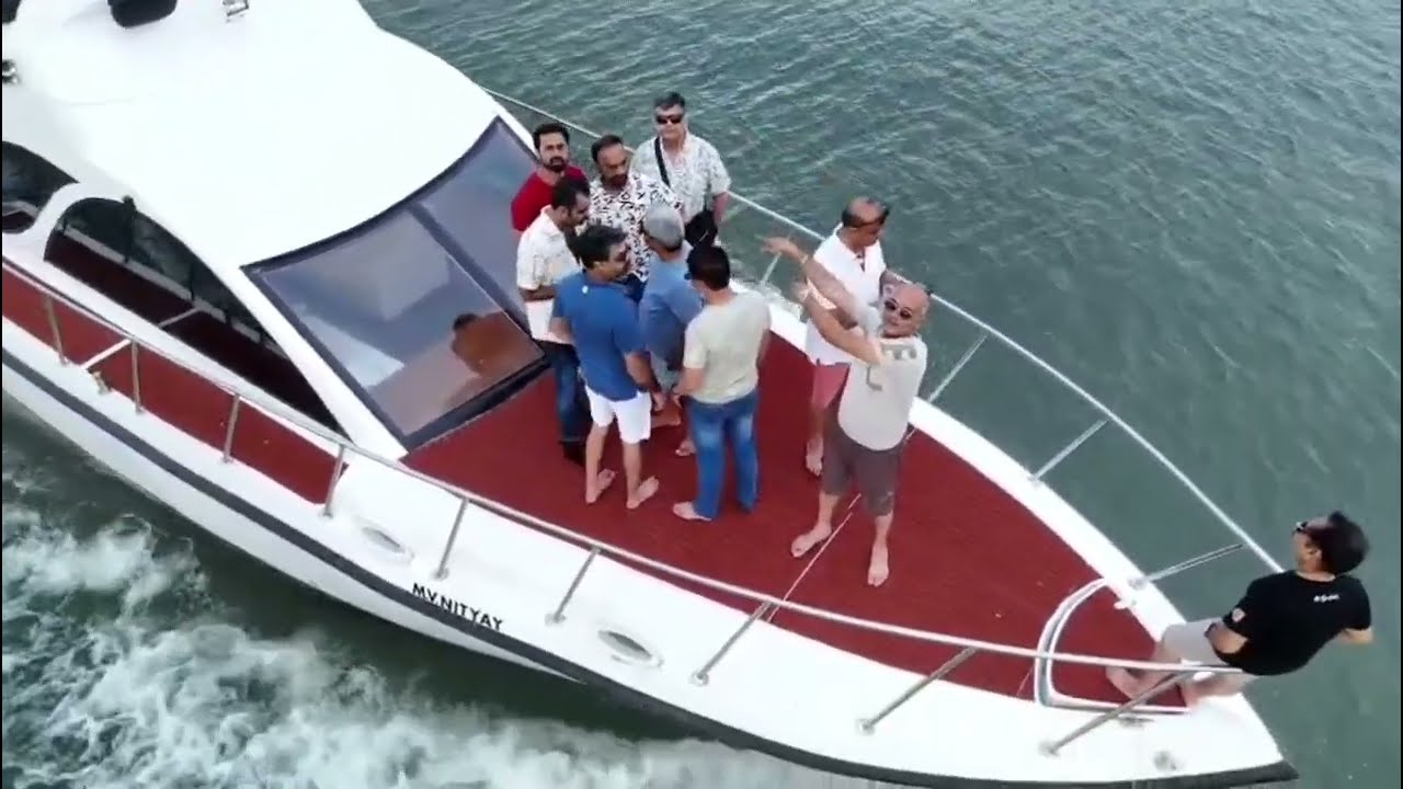Living the Dream: Private Yacht Party in Goa 🌊🥂