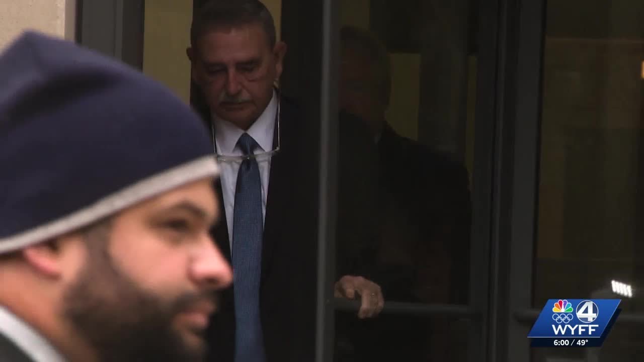 Former Spartanburg County sheriff Chuck Wright appears in federal court