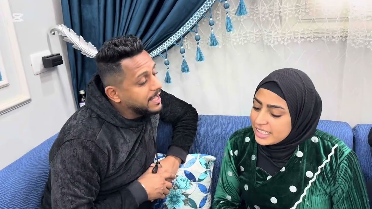 ‏يا ترى حمدي هيعمل ايه مع حنان بعد ماصرفت الفلوس😀😃😃