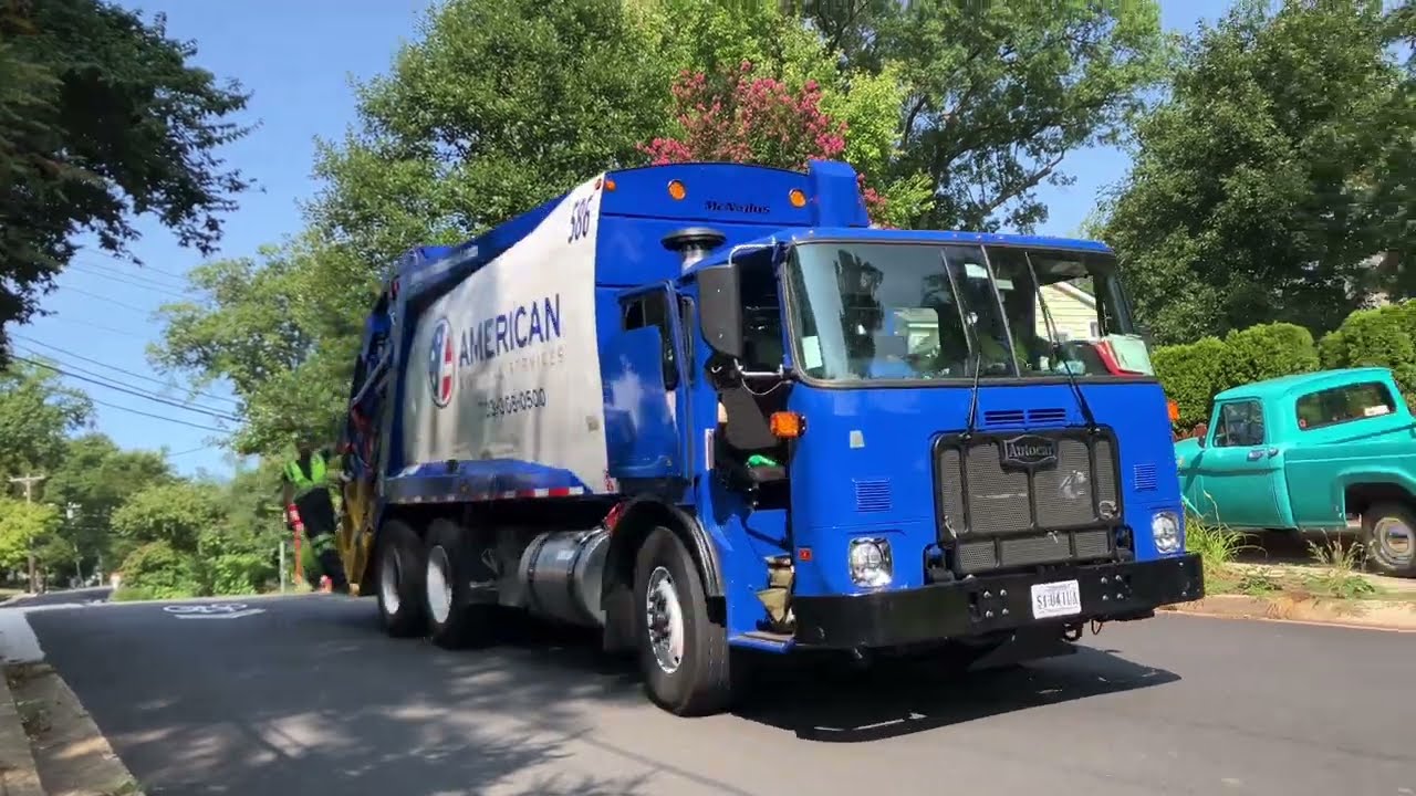 Diesel ACX McNeilus Rear Loader on Falls Church Trash