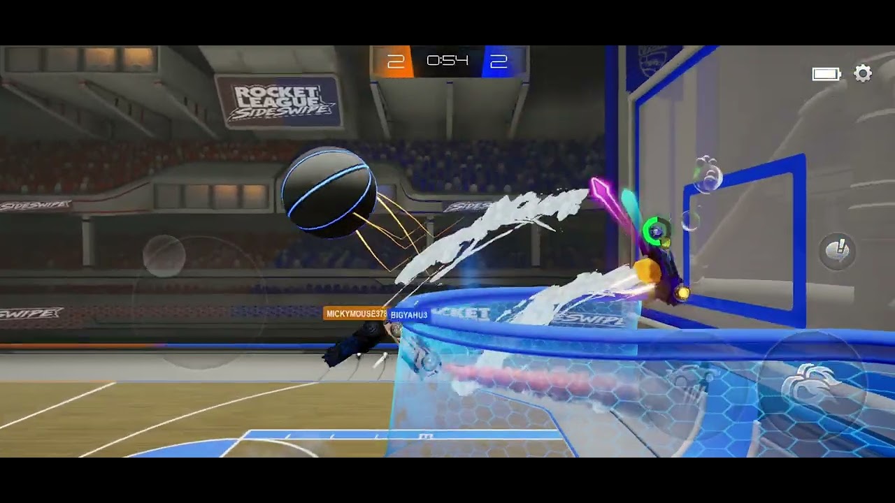 Day 13 of playing this but the ball is teleporting?