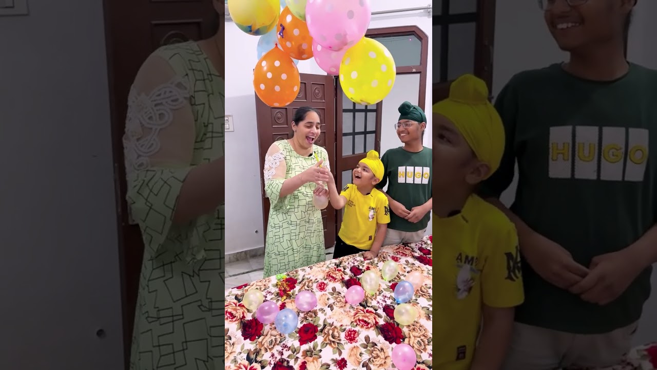 Abhi Arman aur Mom Ne Kitne Sare Balloons Fod Diye 🤩😂