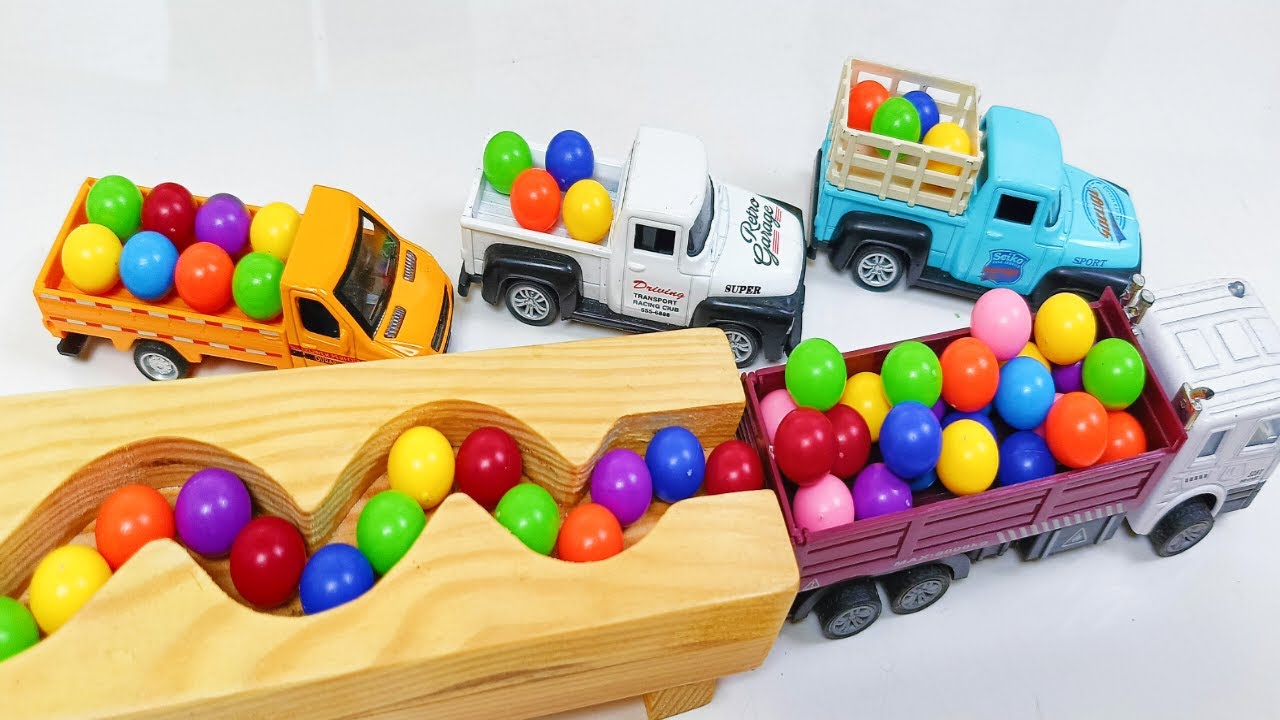 Marble Run Race ☆ HABA Slope & Retro Makita Truck, Garbage Truck, Excavator, Dump Truck, Ambulance